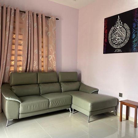 Razak Guest House Setiu Eksteriør bilde